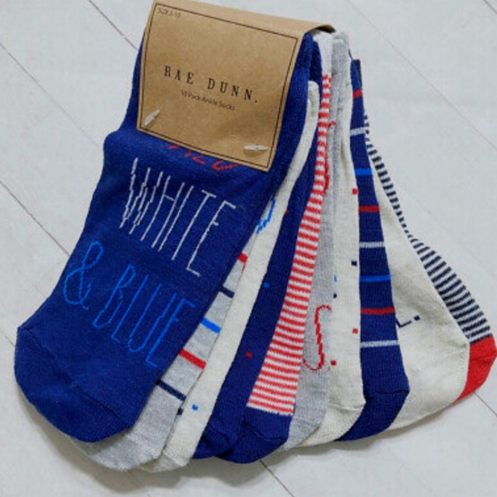 Rae Dunn 10 Pack of Patriotic Socks